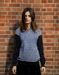 Bluefloralscarfsweat F